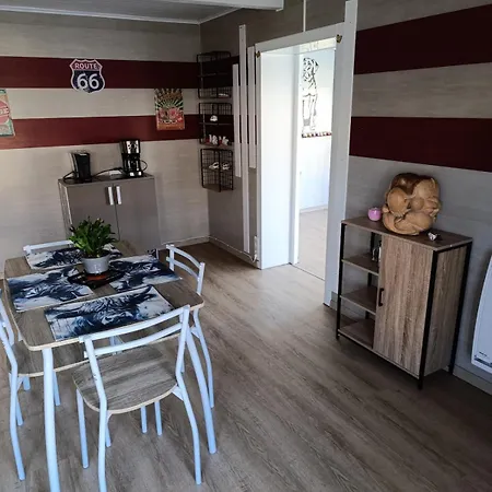 La Maisonnette Des Fontilles Hébergement de vacances *