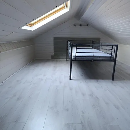 La Maisonnette Des Fontilles Holiday home Mauriac (Cantal)