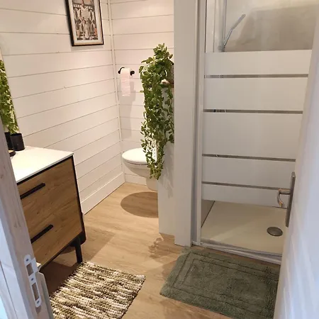 Holiday home La Maisonnette Des Fontilles Mauriac (Cantal)